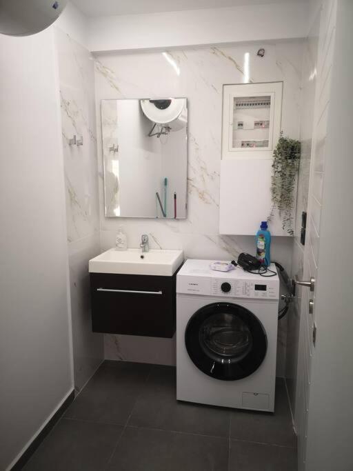 Ground Floor Apt. With Garden, Timfristou 86 Chalandri Ateny Zewnętrze zdjęcie